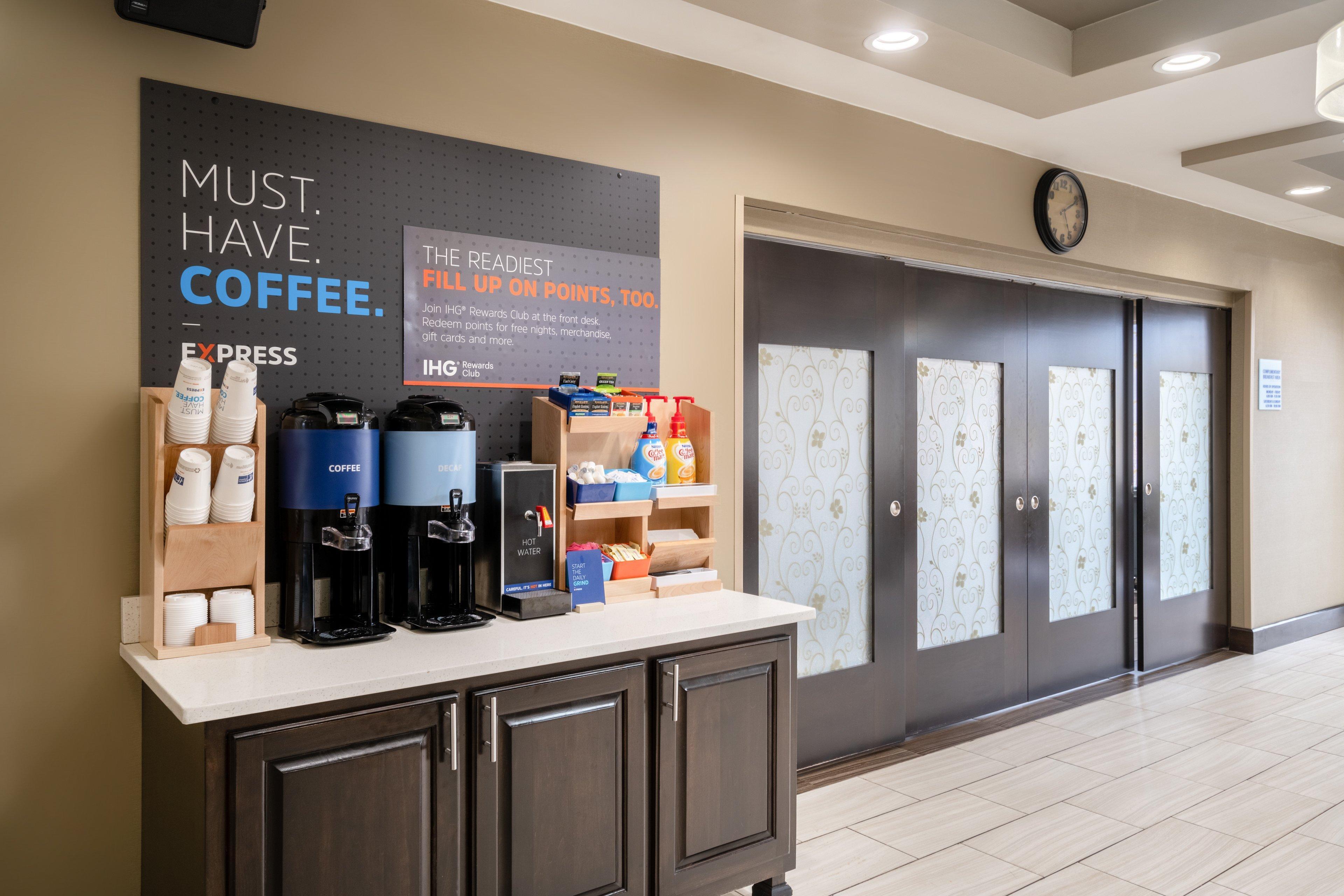 Holiday Inn Express Hotel & Suites Ashland By Ihg Exterior foto