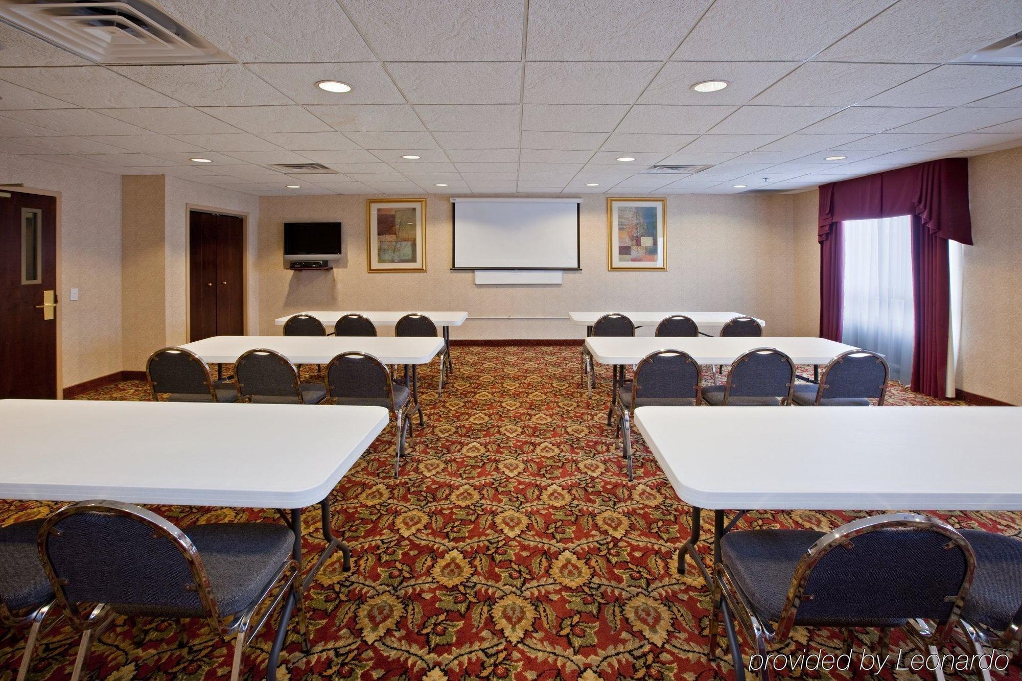 Holiday Inn Express Hotel & Suites Ashland, An Ihg Hotel Facilidades foto