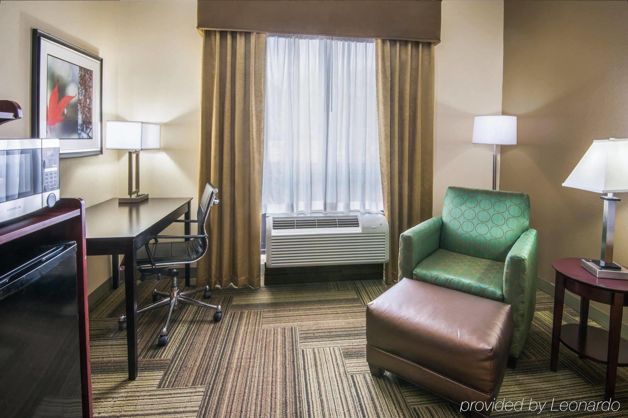 Holiday Inn Express Hotel & Suites Ashland By Ihg Exterior foto